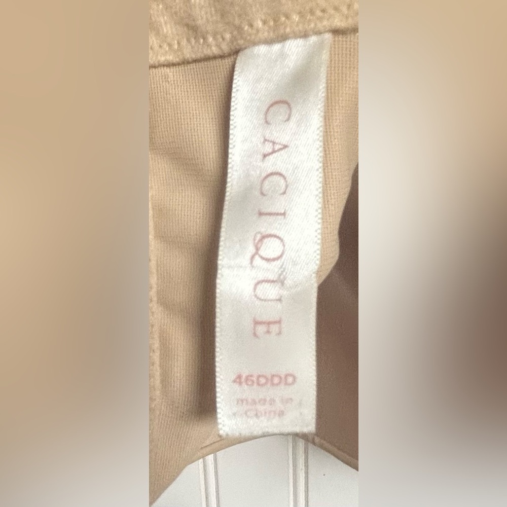 Cacique Lightly Lined T-shirt No Wire Bra Sz 46DDD Nude Beige - Picture 3 of 4